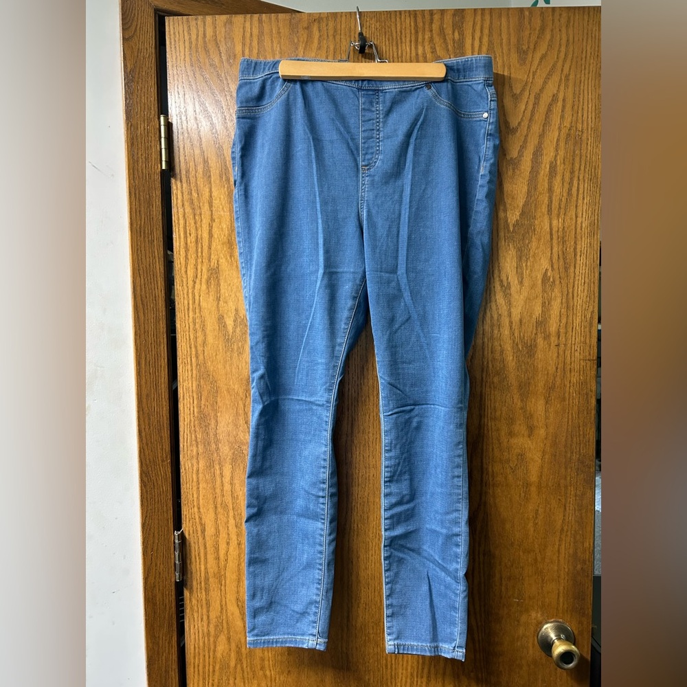 Vera Wang Denim Blue Jeggings